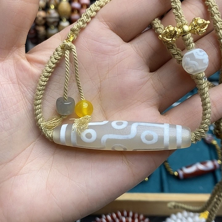 玛瑙/玉髓合金颈饰