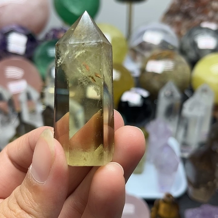 未镶嵌珠宝半成品水晶37克黄水晶柱
