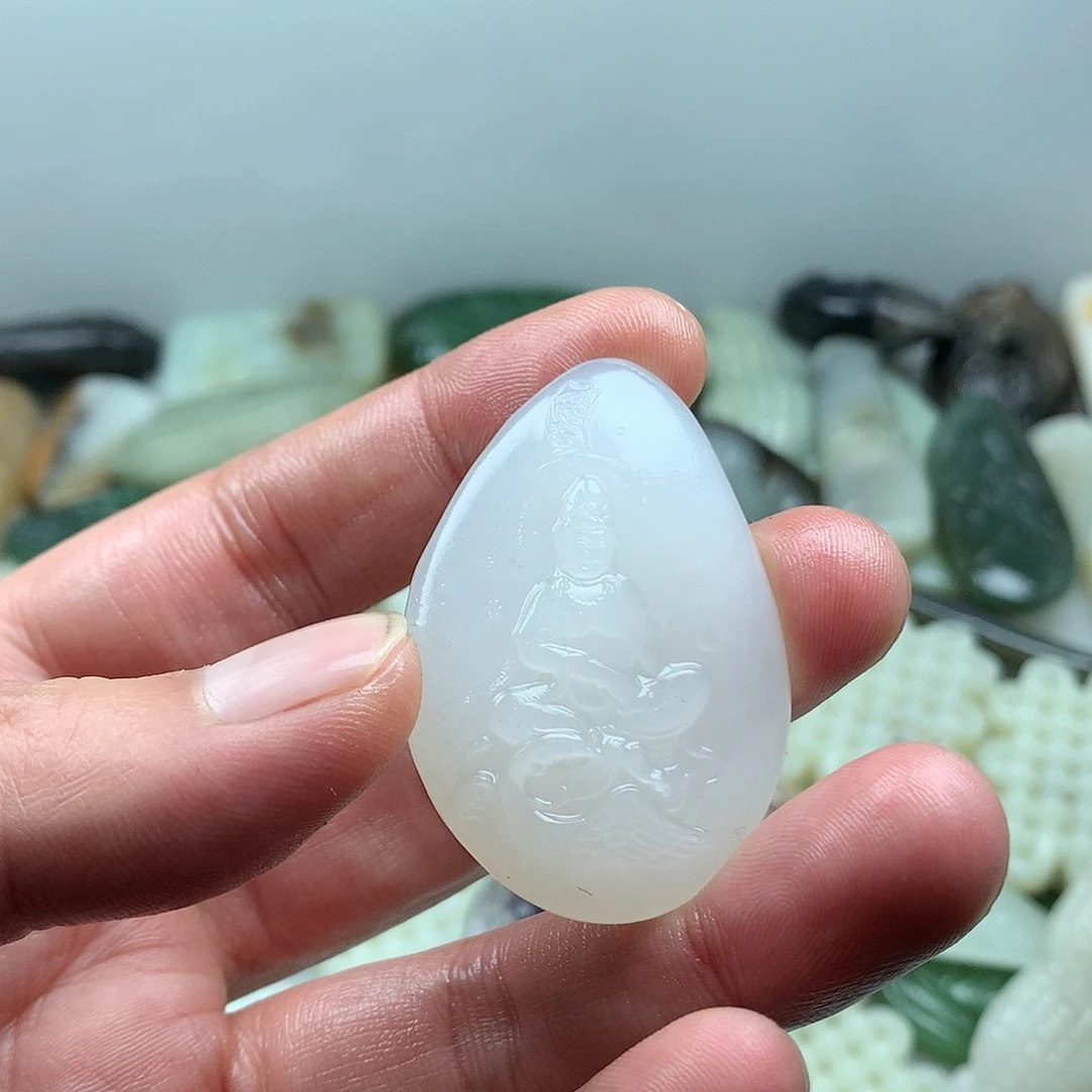 和田玉挂件未镶嵌