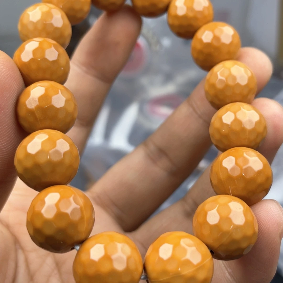 猴头核桃吊坠别忘拿