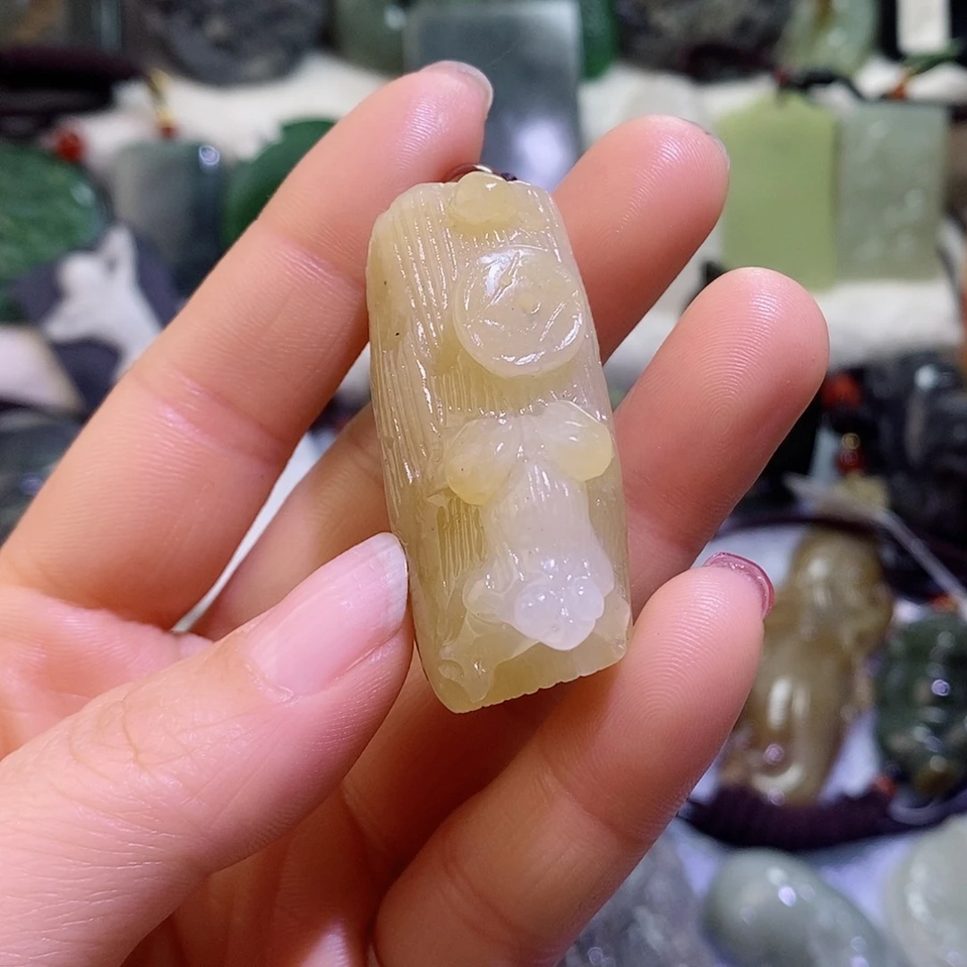 和田玉（糖玉）未镶嵌珠宝半成品用****0