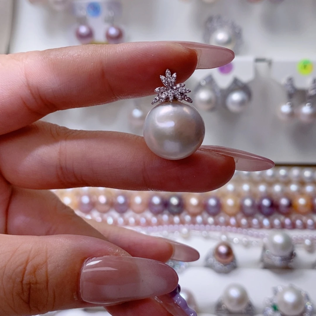 淡水珍珠银S925镶嵌吊坠(赠链)大****）