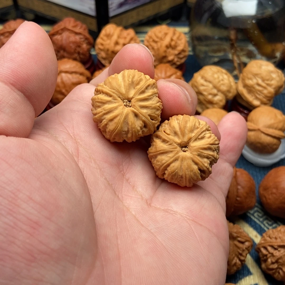 文玩核桃把件驴*水四棱