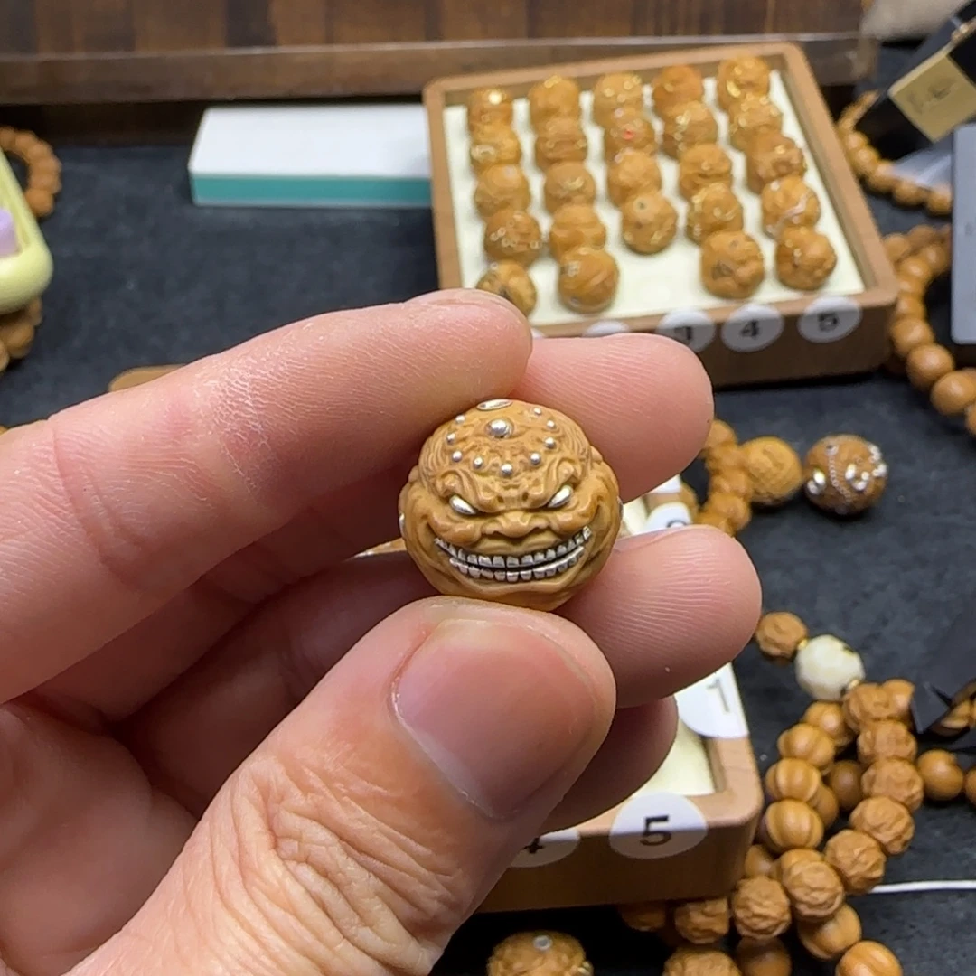 囍***全品满牙恶僧999银