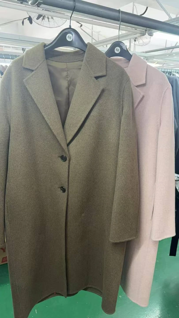 秋老板 时尚长款茧型大衣045