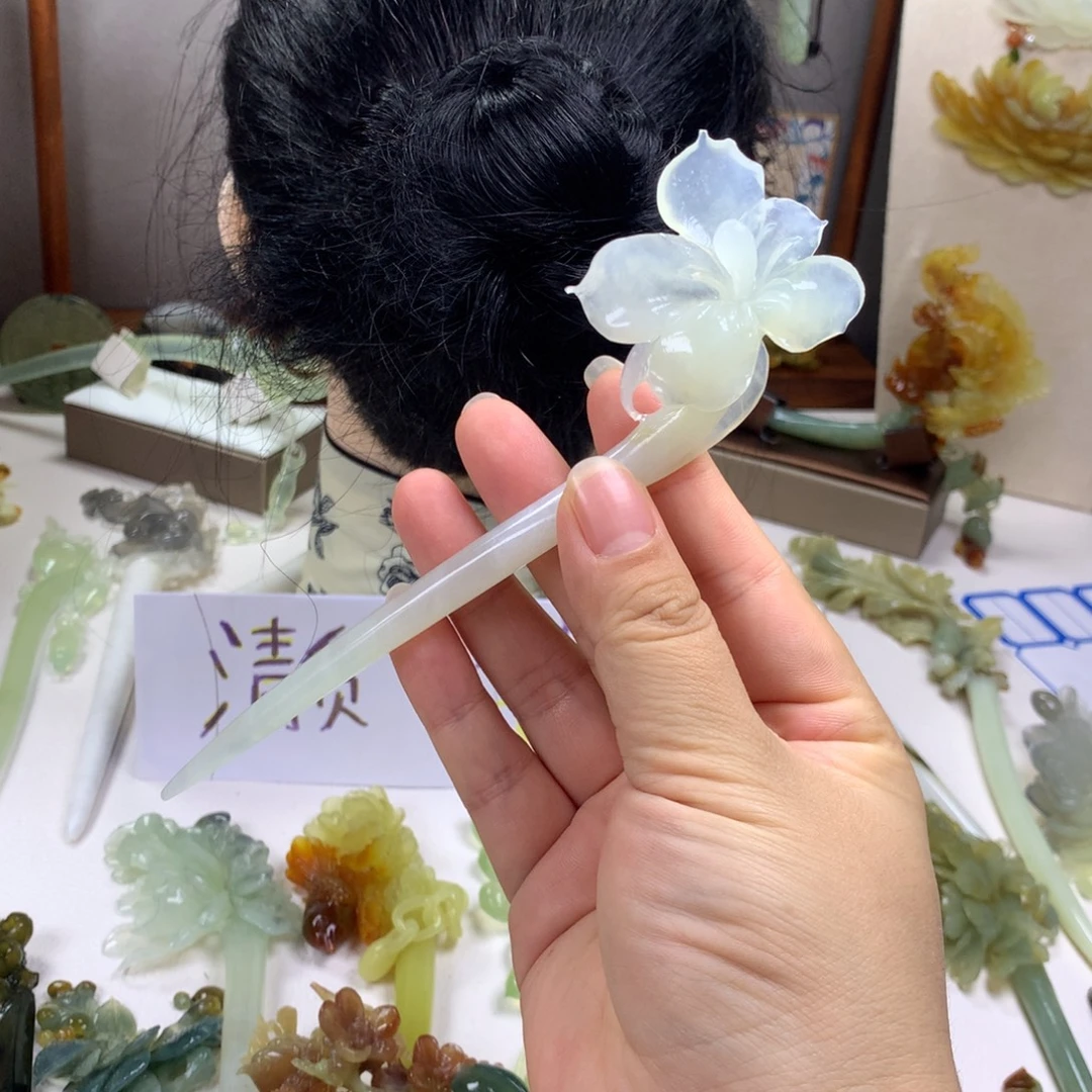 蛇纹石玉未镶嵌发饰