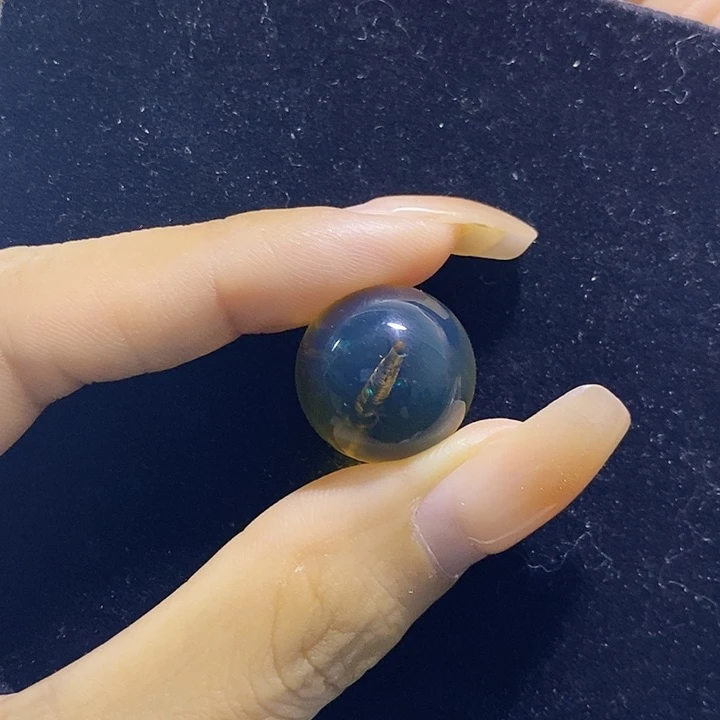 鑫***锤蓝珀未镶嵌珠宝奇石蓝珀珠子18