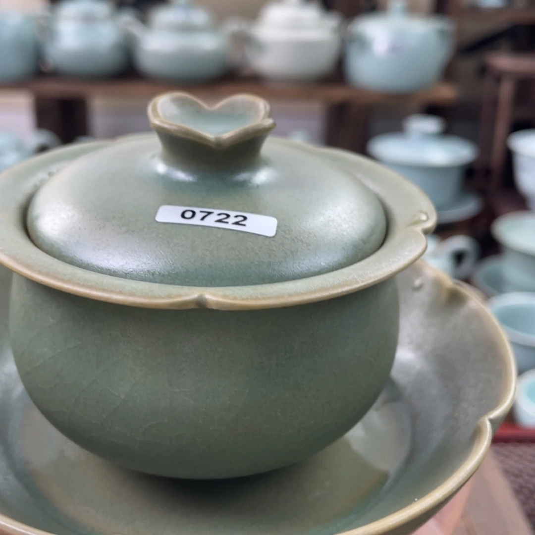 小***生仿古盖碗………………仿古