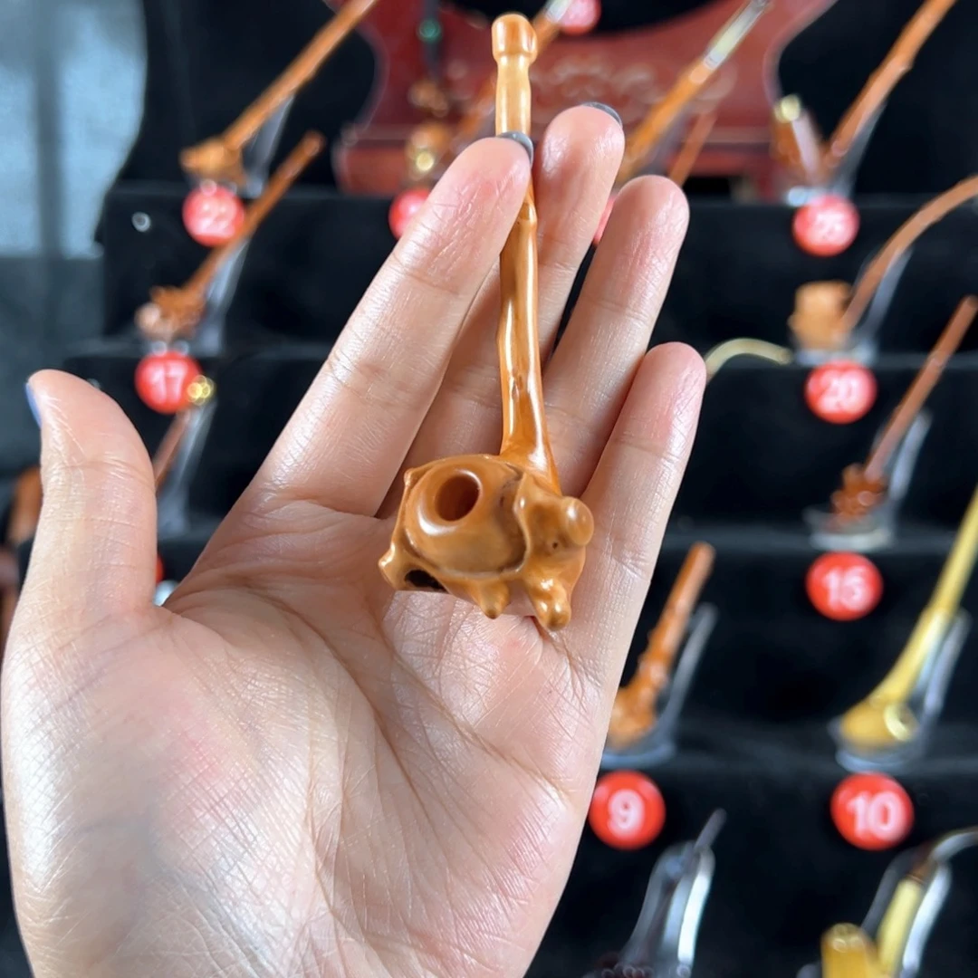 木顺**然贵州檬子木烟斗