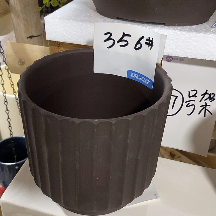 紫砂花盆多肉瑕疵盆有孔。