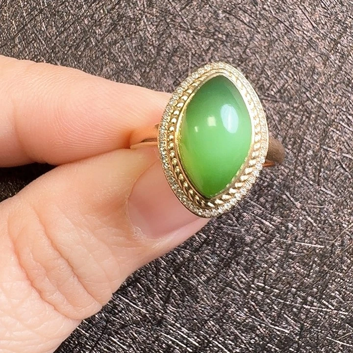 和田玉挂件18K金镶嵌