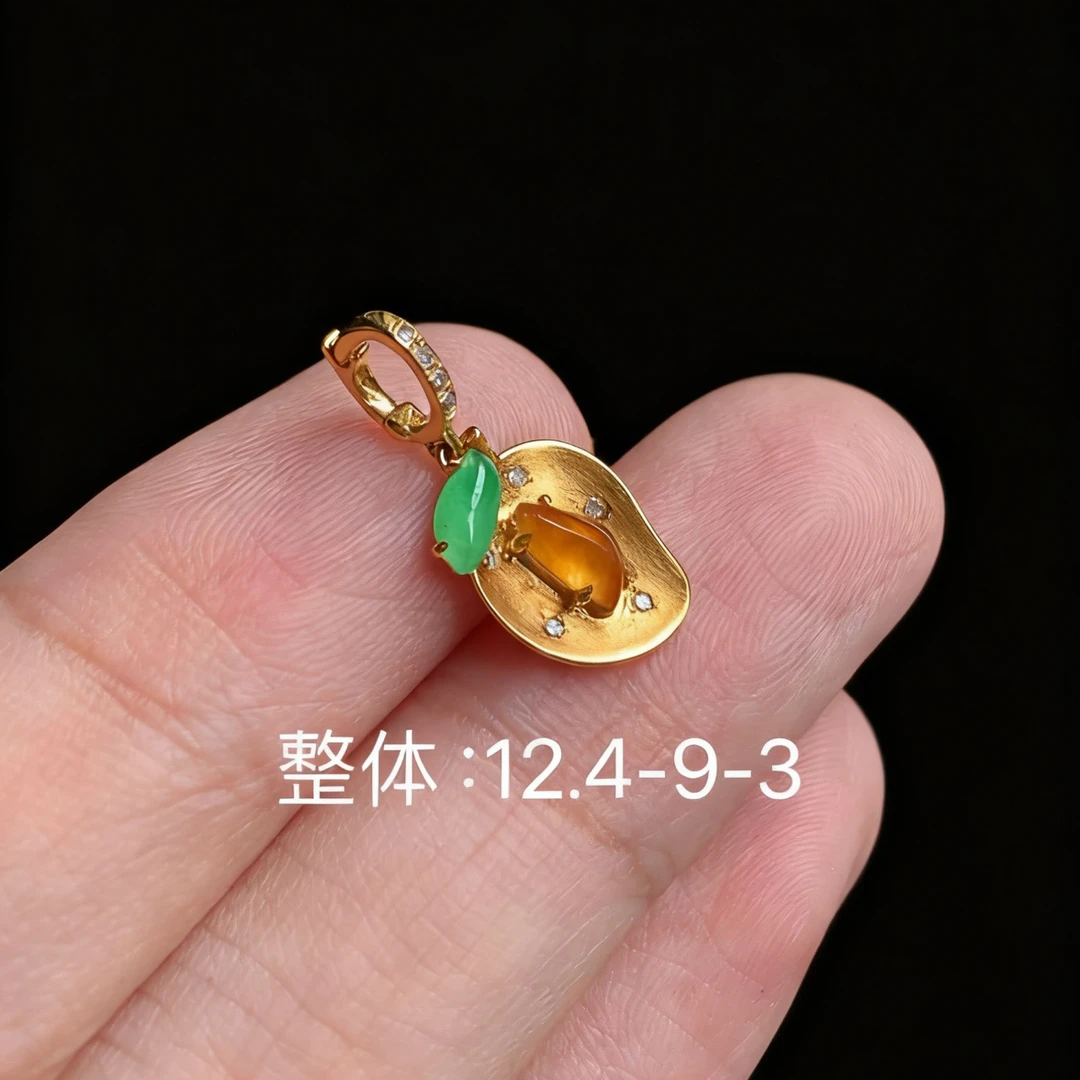 天然缅甸翡翠A货18k金镶嵌黄桃小提溜随形吊坠