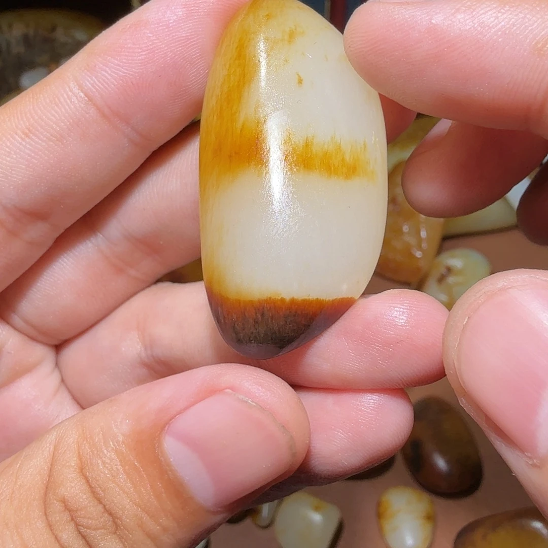 玩***哥和田玉未镶嵌颈饰