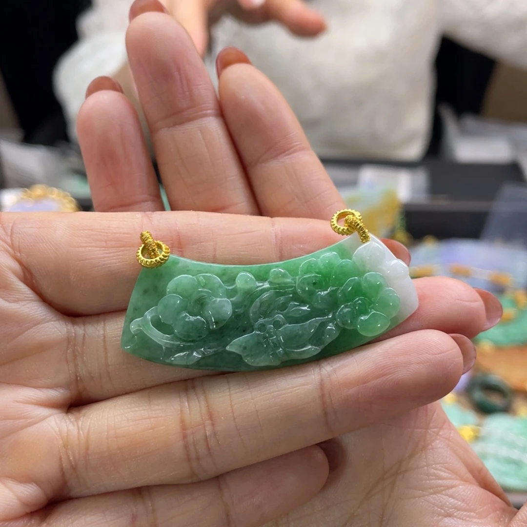 翡翠未镶嵌颈饰代编织
