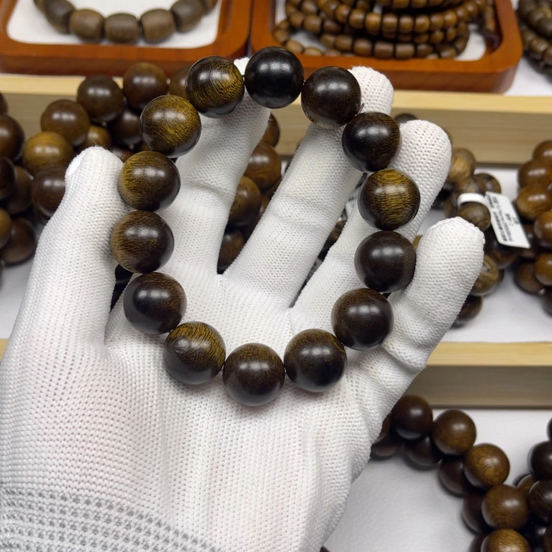 王***慧沉香手串越南芽庄白棋楠1.6