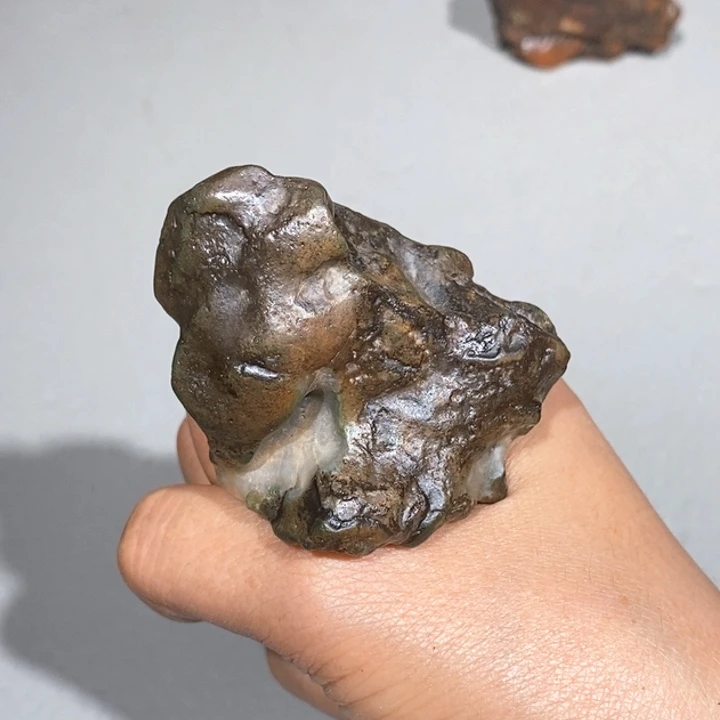 玛瑙/玉髓车挂合金六**回127