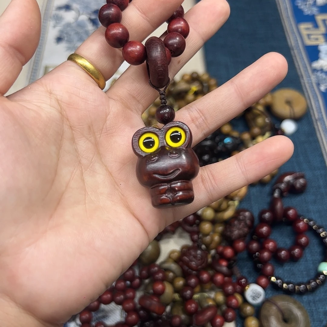 维腊木（绿檀）无事牌
