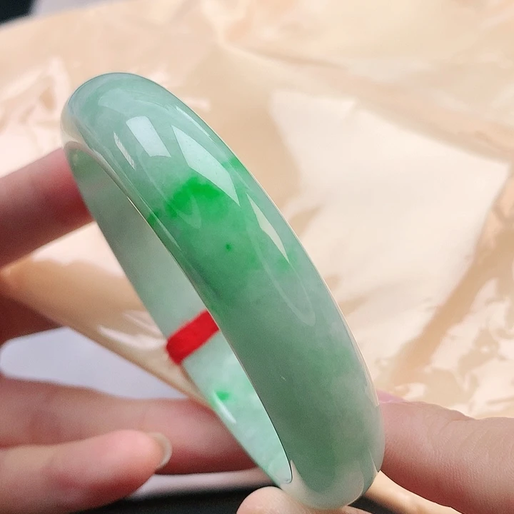 翡翠手镯未镶嵌心**鸦56圈口882539