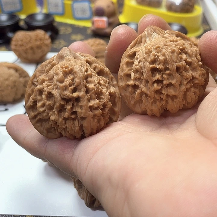 坐***星吊坠文玩核桃满天星