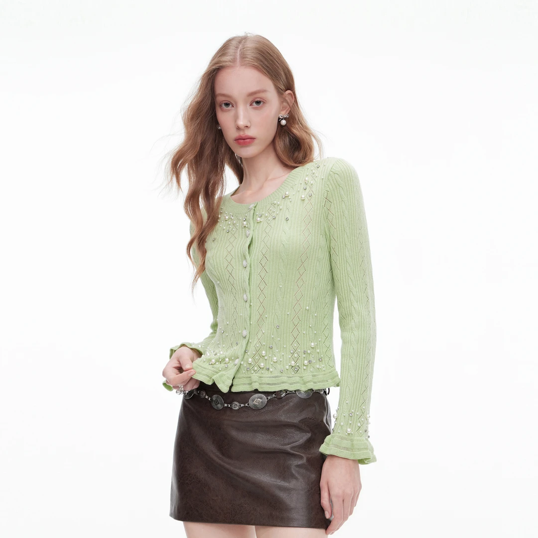 MISSCOCOON可可尼钉珠开衫上衣女2025秋季新款喇叭袖绵羊毛针织衫