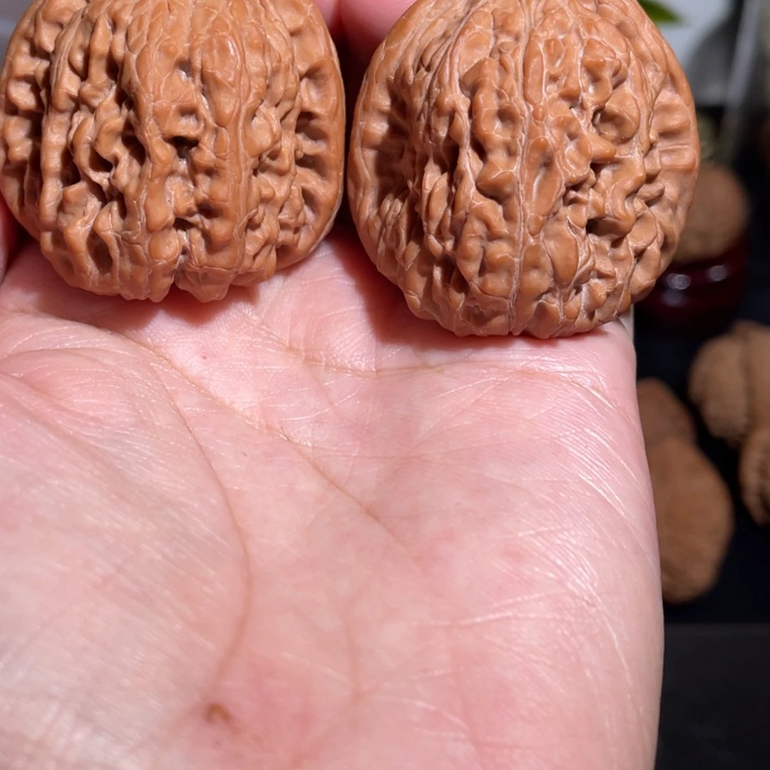 把件文玩核桃37+平谷凹底