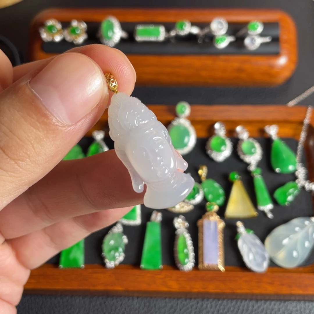 翡翠未镶嵌颈饰天然缅甸翡翠a货