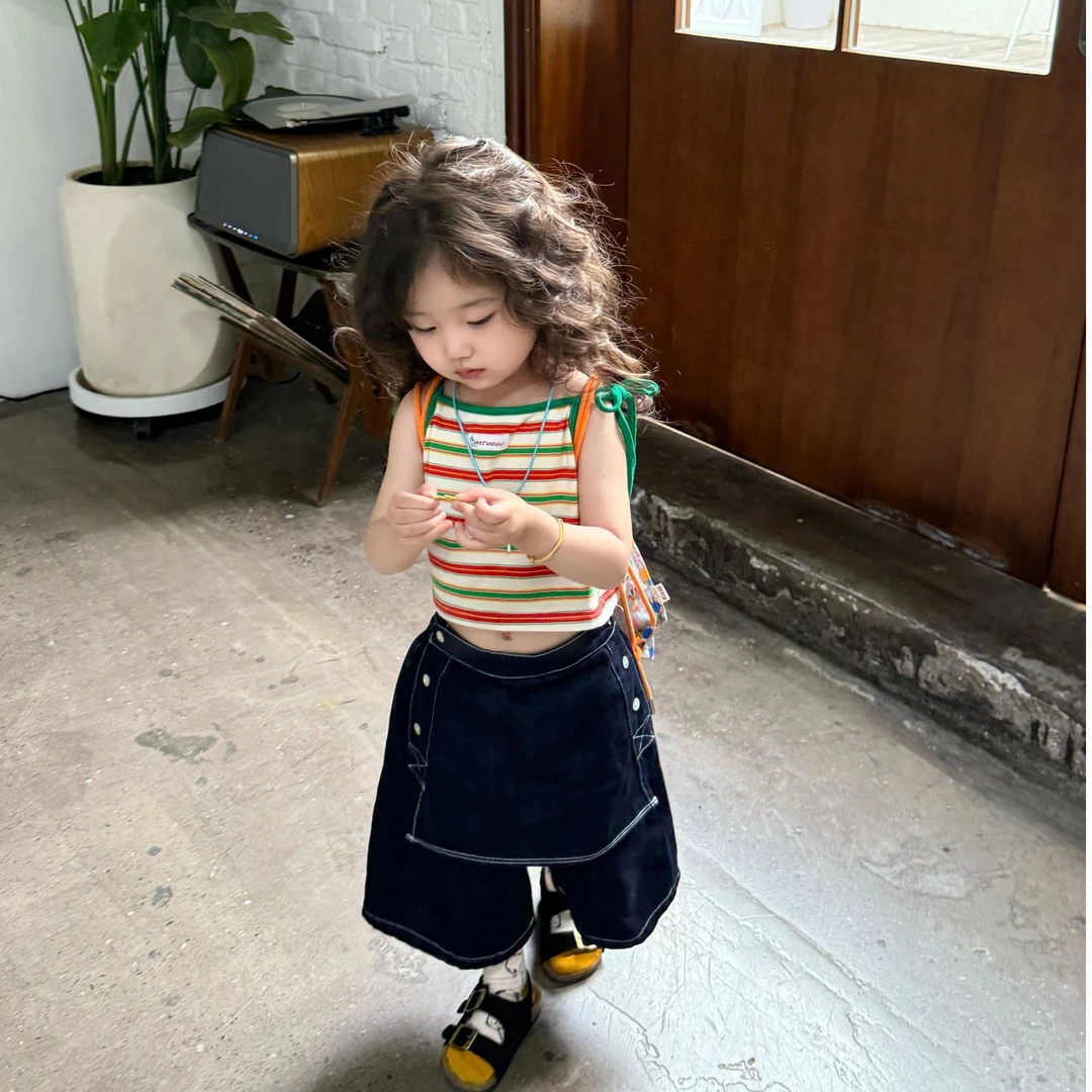壹妈韩版童装女童儿童服装2025新款夏装时髦彩色条纹背心屁帘裤子