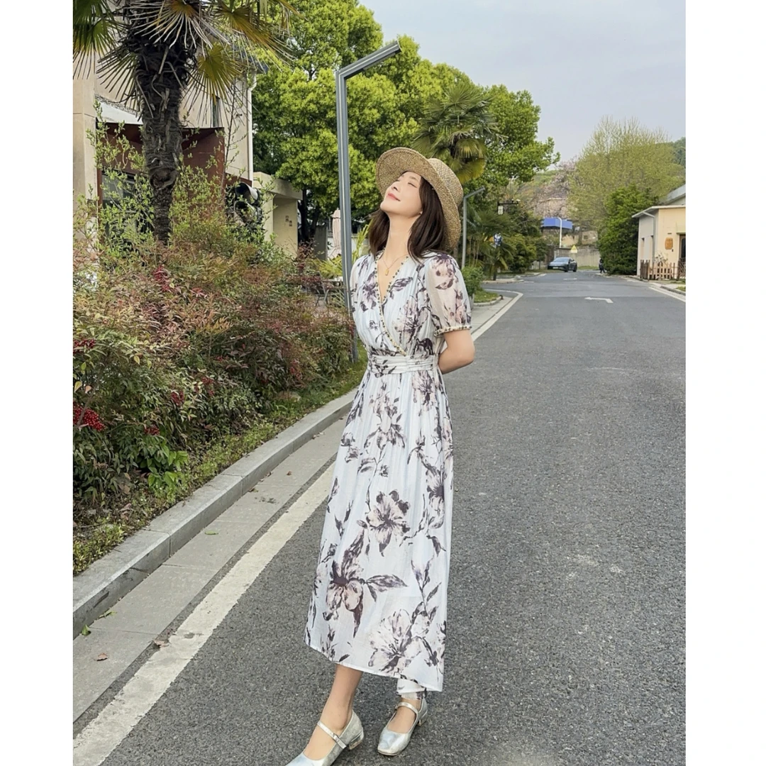 玳妮【蓝素墨韵】夏季 V领气质提花法式短袖连衣裙收腰薄纱透气长裙