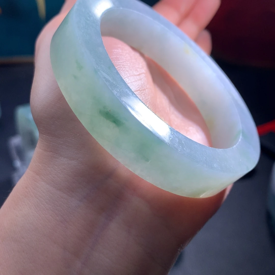 未镶嵌特价大漏定制翡翠