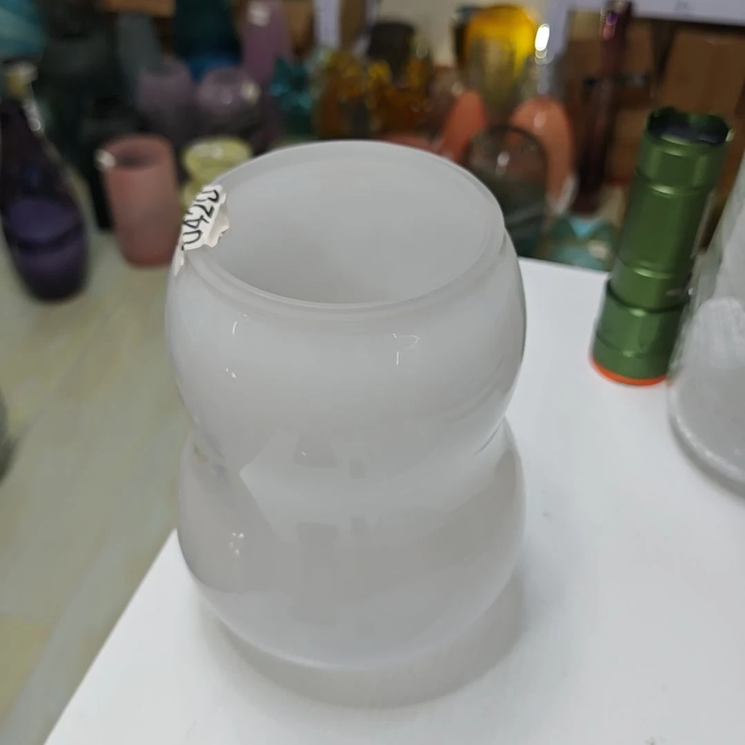高21口10琉璃造型花瓶