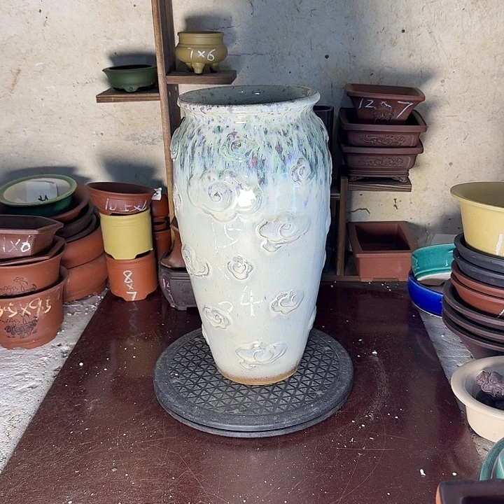 紫砂花盆，手工制作