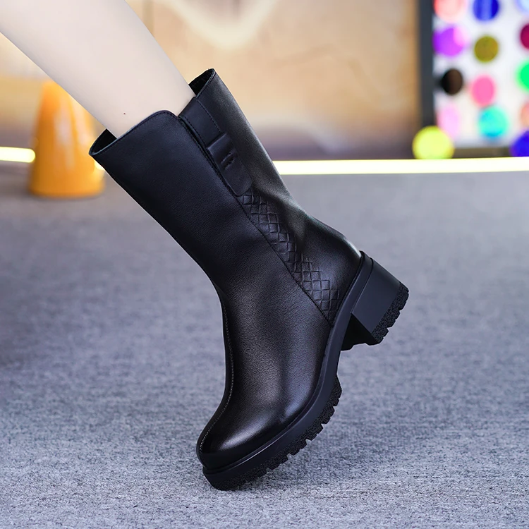 21382-3英伦风真皮时尚中筒女靴头层牛皮圆头粗跟简约百搭骑士靴