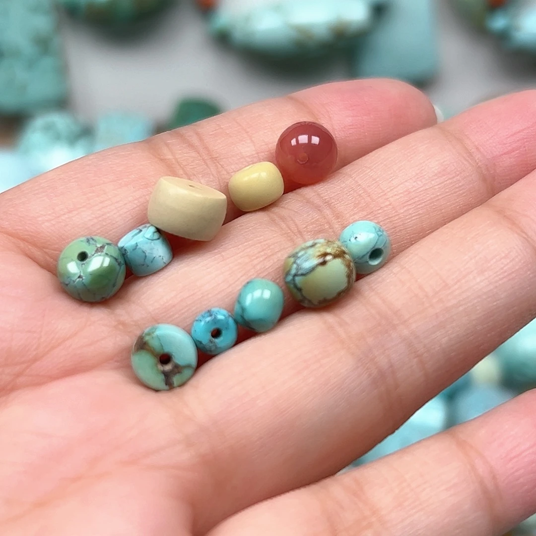 未镶嵌南红玛瑙珠宝奇石