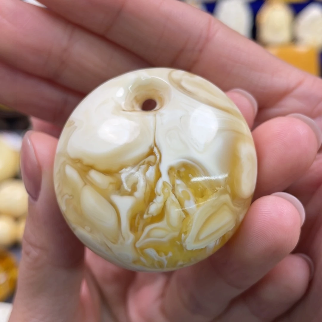 蜜蜡裸石未镶嵌琥珀蜜蜡公主扣