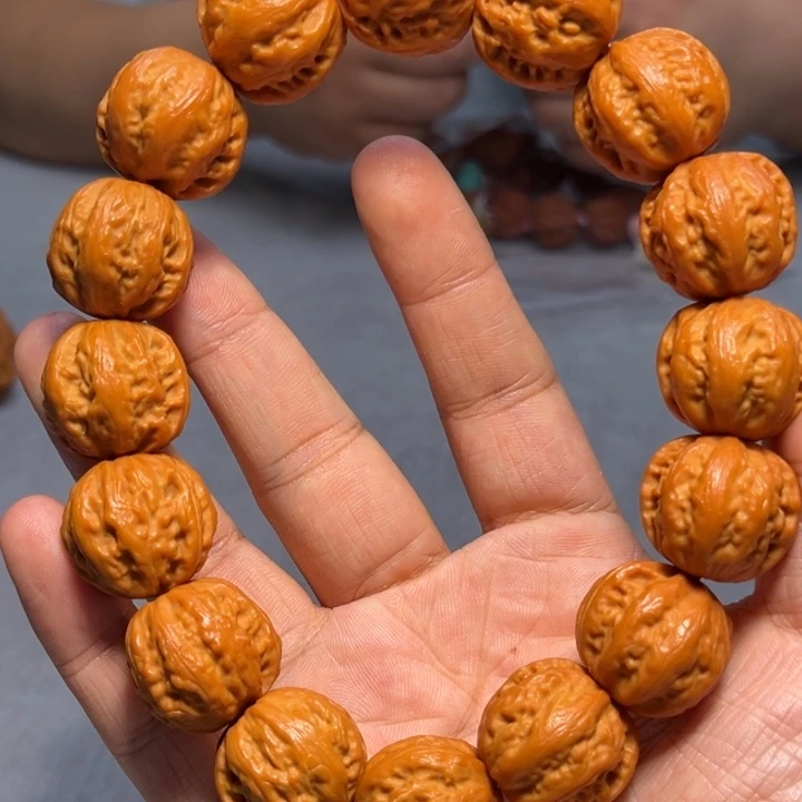 文玩核桃把件青龙珠