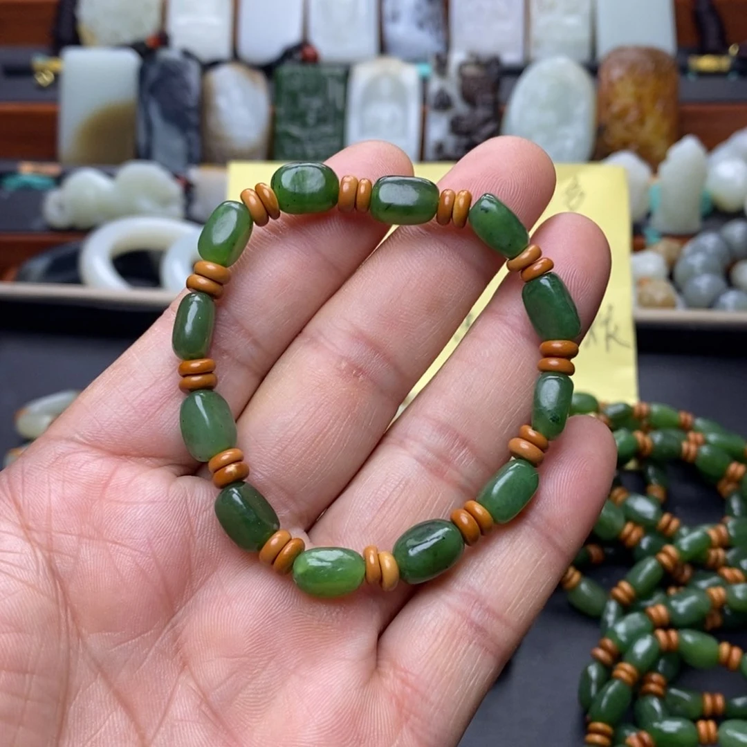 和田玉未镶嵌颈饰扬****4