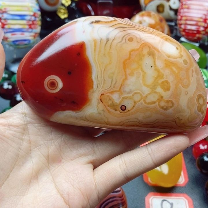宇****未镶嵌玛瑙/玉髓珠宝奇石