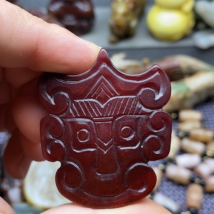 未镶嵌蛇纹石玉颈饰