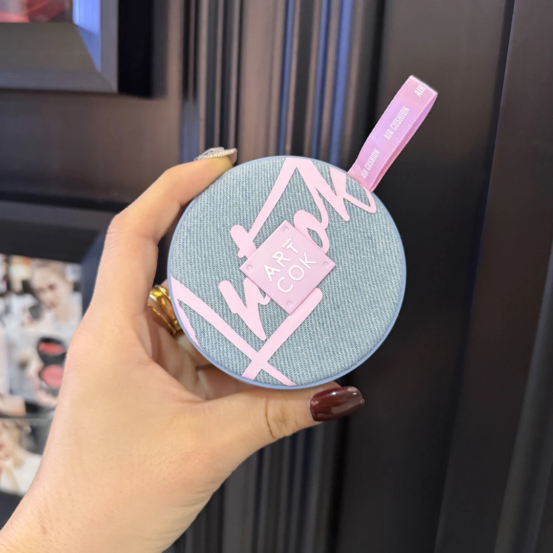 千金粉极雾气垫粉底遮瑕轻薄服帖持妆伪素颜