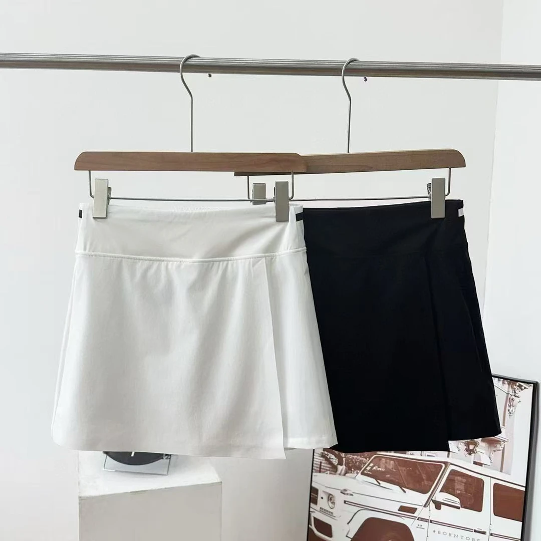 女款百搭棒球半身裙