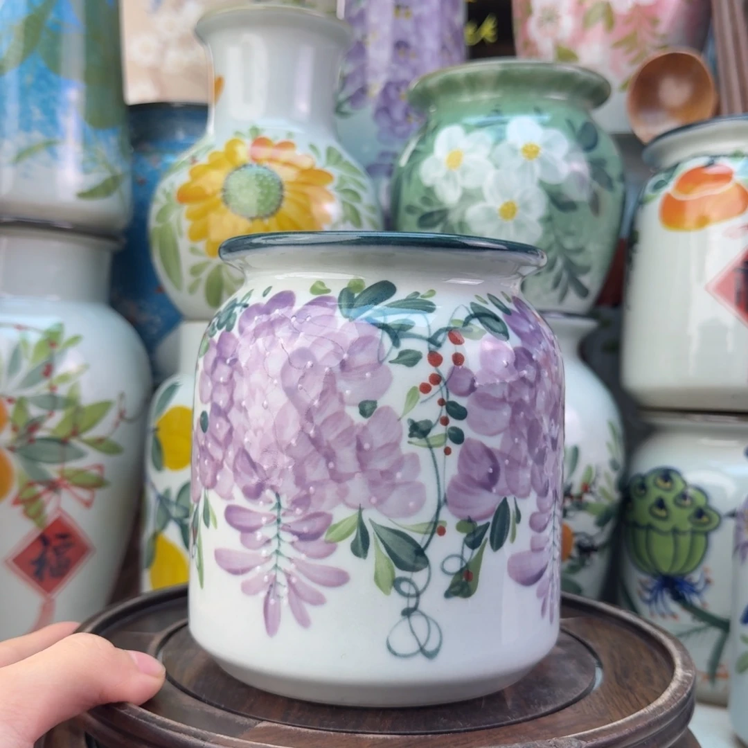 景德镇纯手绘陶瓷花瓶