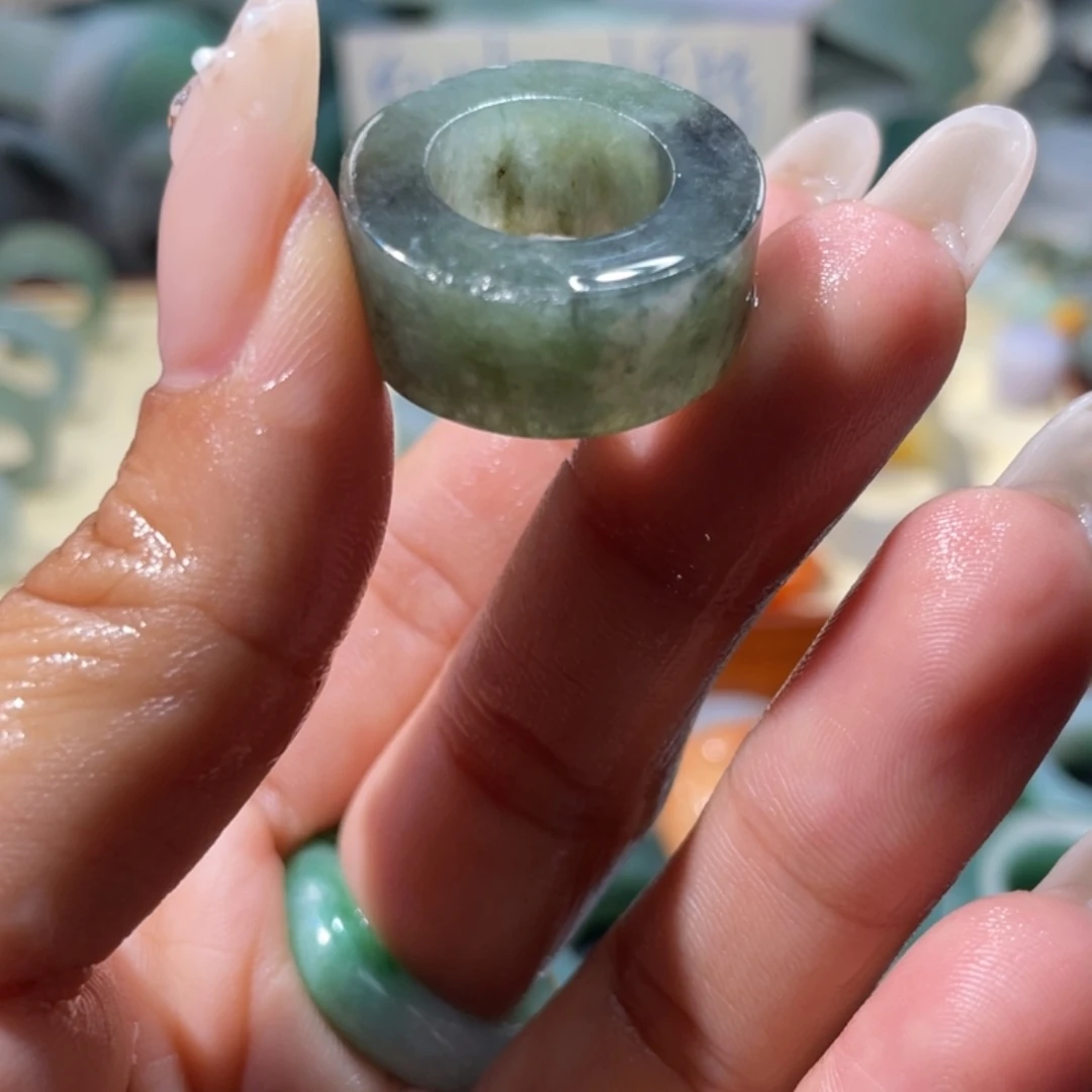 定制翡翠未镶嵌天然翡翠7-14圈