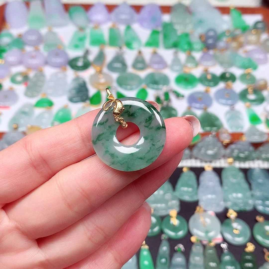 翡翠颈饰18K金镶嵌天然翡翠A货