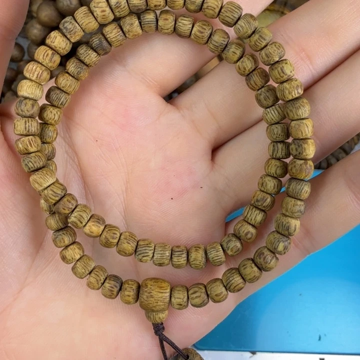 沉香沉香碎屑莺歌绿奇楠05老珠形双圈