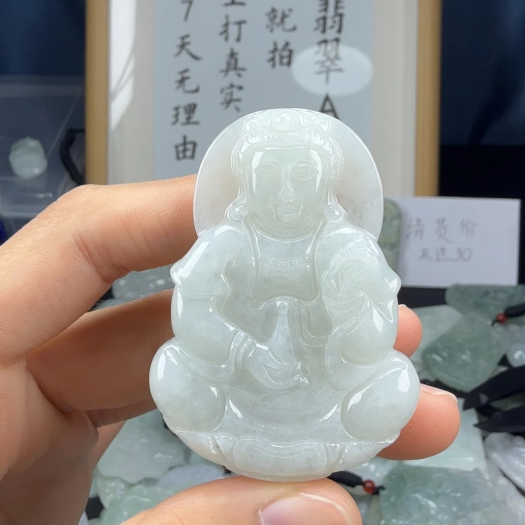 翡翠未镶嵌颈饰翡翠
