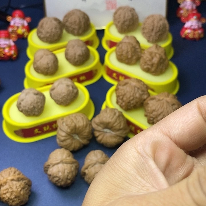 文玩核桃把件磨盘