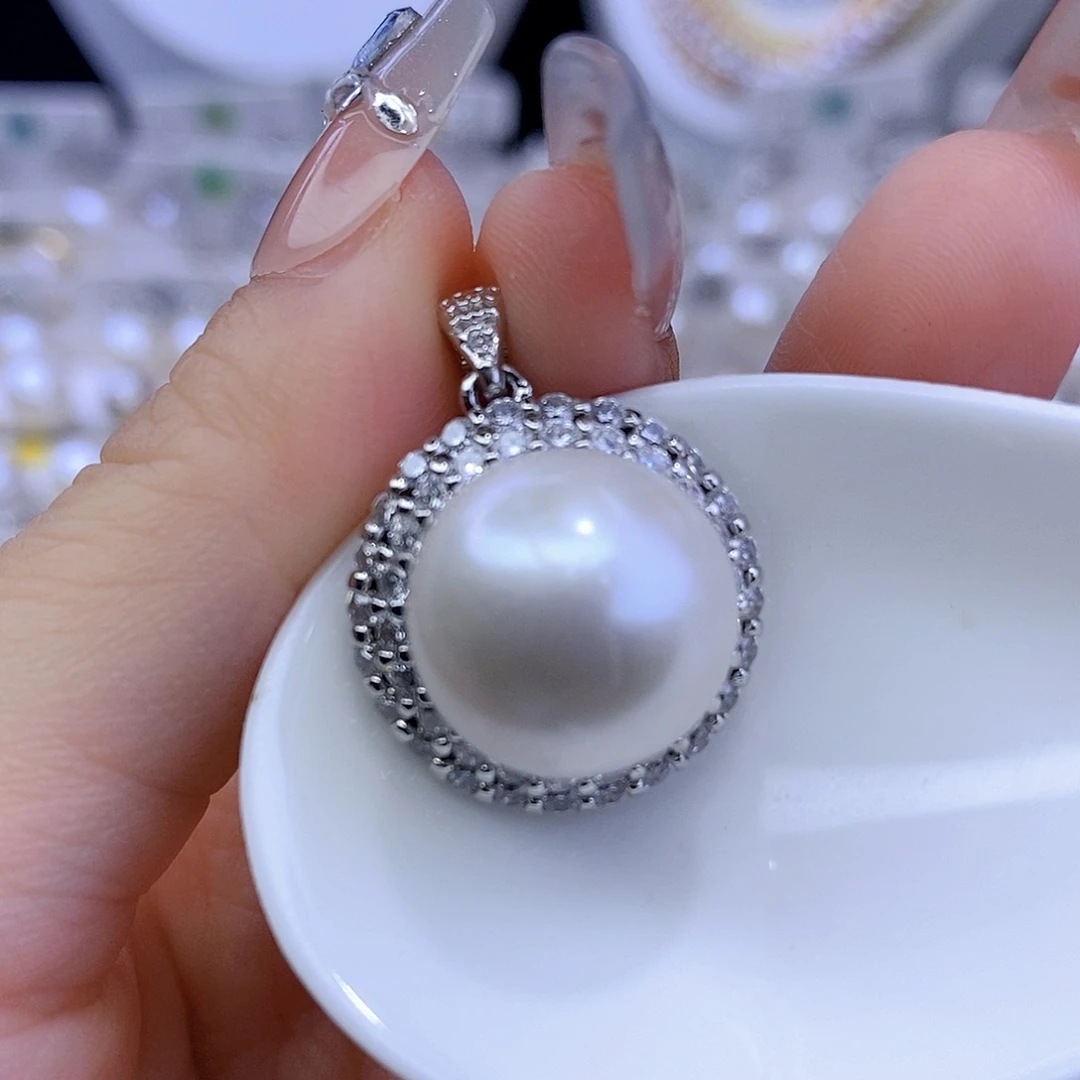 淡水珍珠合金颈饰