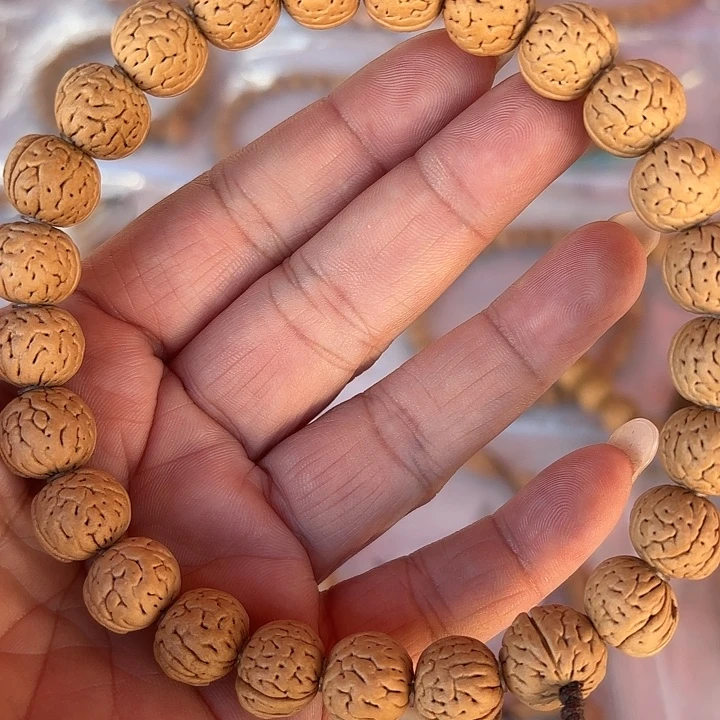 靖***）桃核手串野生小桃核手持，