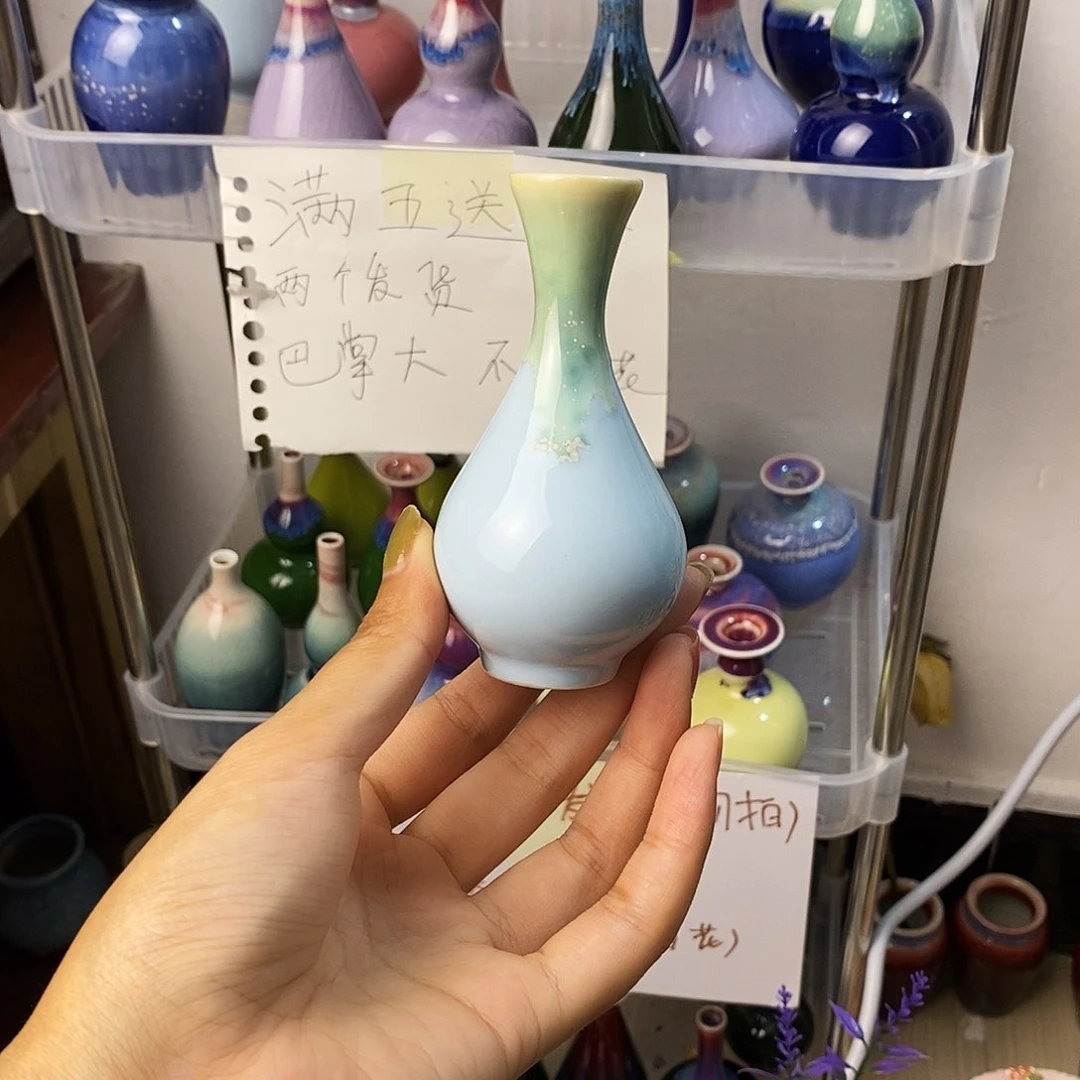 摆件巴掌大不插花景德镇高温陶瓷小花器