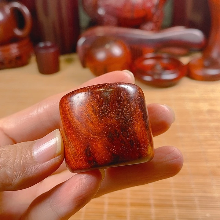 这***好檀香紫檀（小叶紫檀）